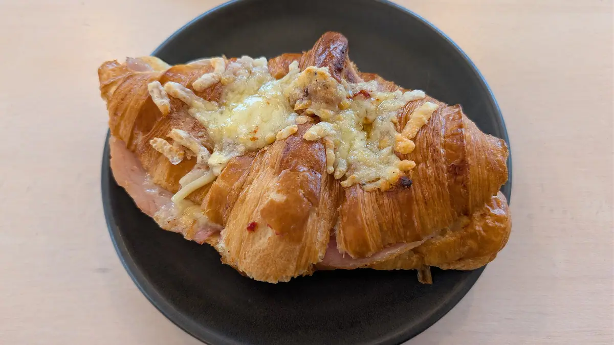 Paul's Pasty Shop – french bakery in Horwich town centre